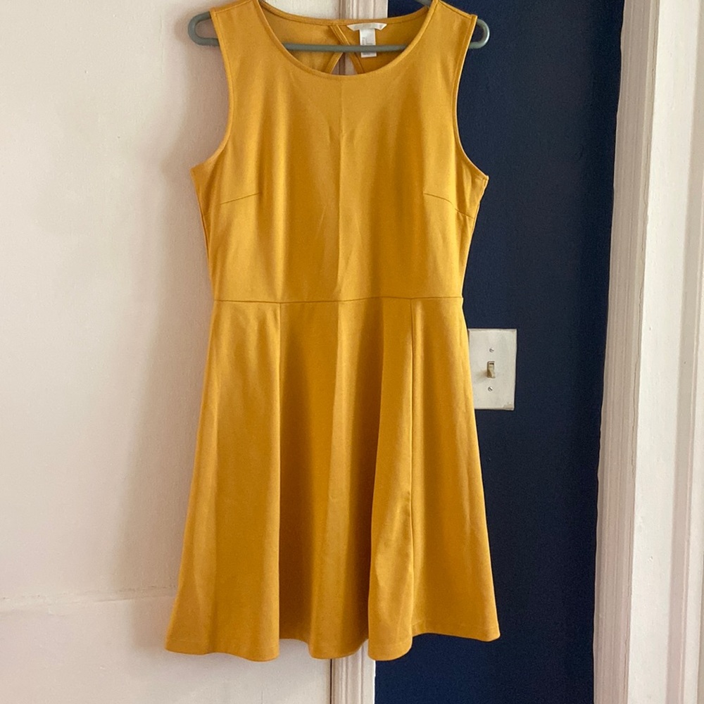 H&M mustard color dress. Used for work.